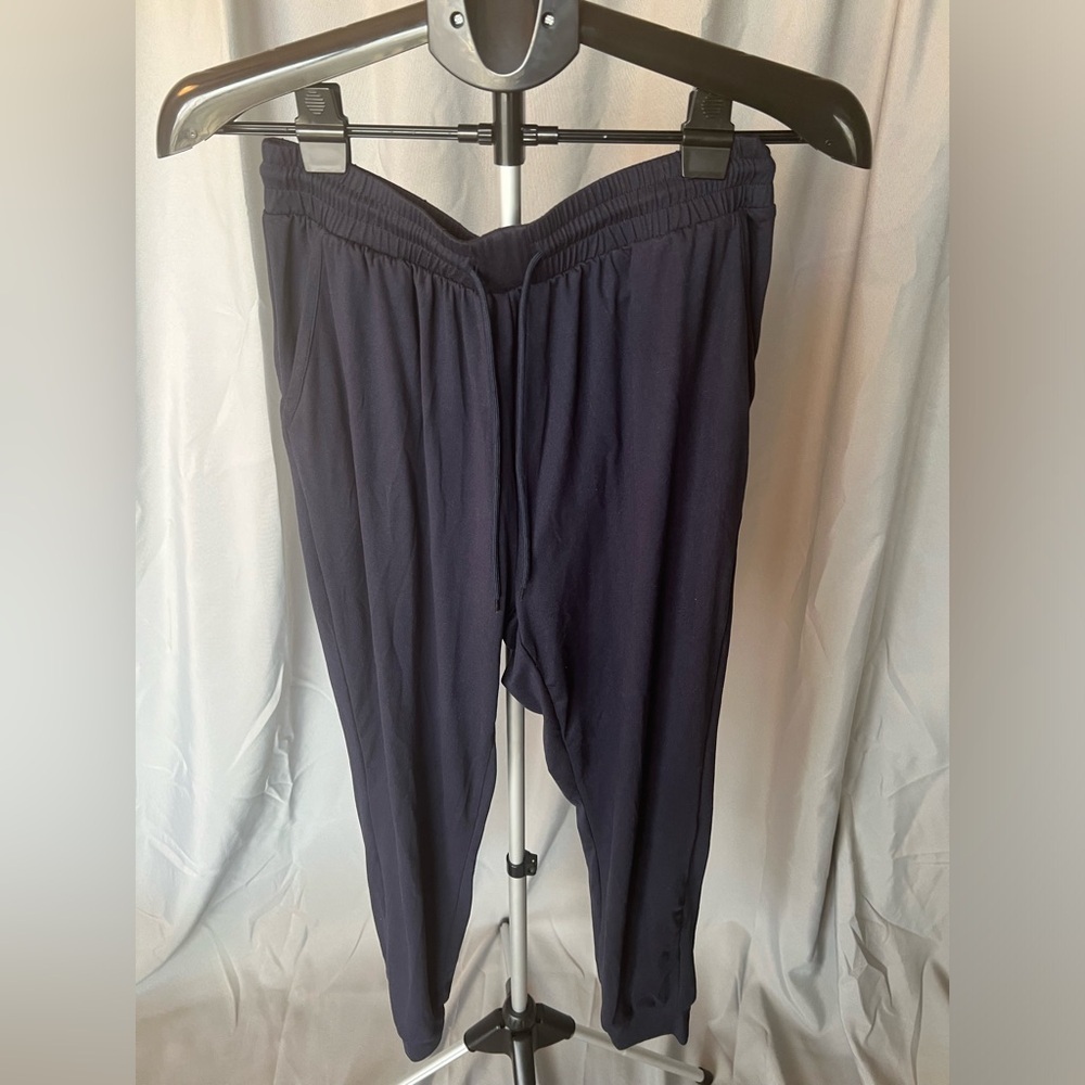 Navy jersey jogger pants